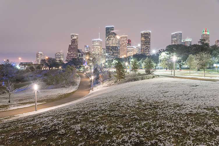 Houston-Skyline-Snowfall